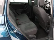 Volkswagen Tiguan 1.4 TSI 245pk DSG eHybrid Elegance · Inklap. Trekhaak · Dodehoeksensor · Matrix LED · Stuur- & Stoelverwarming · Parkeer Assistent · ACC ·
