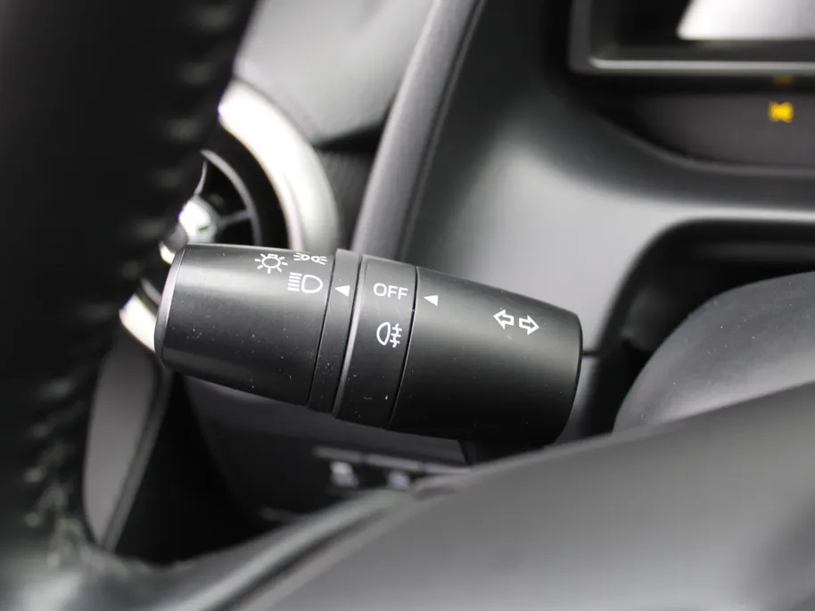 Mazda 2 1.5 Skyactiv-G Style Selected | Cruise | 16' LM | Camera | Airco | Dealeronderhouden |