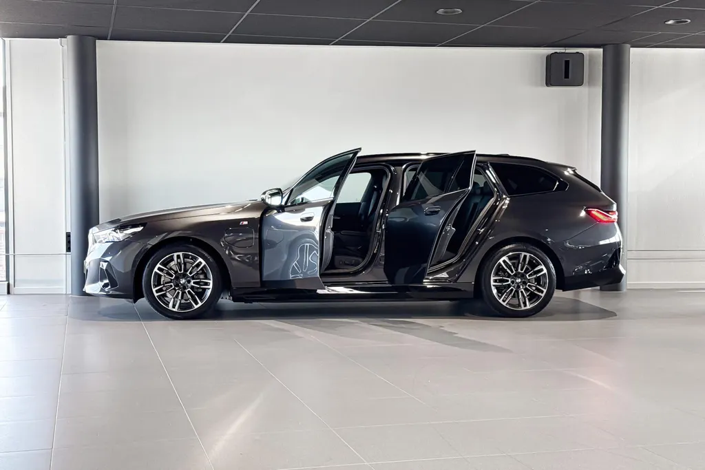BMW 5 Serie Touring 530e M Sport Edition