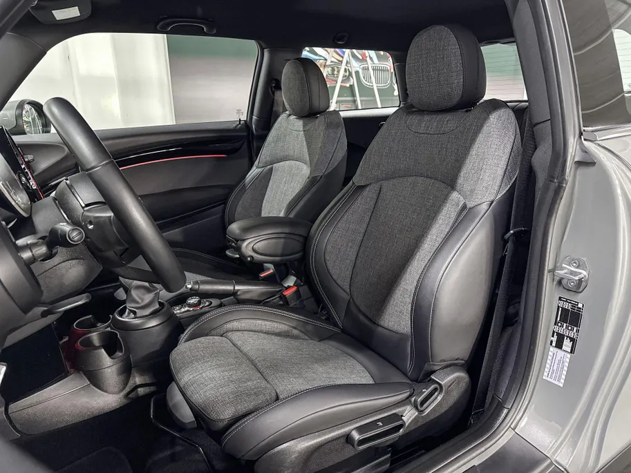 MINI Cooper 3-deurs One Business Edition