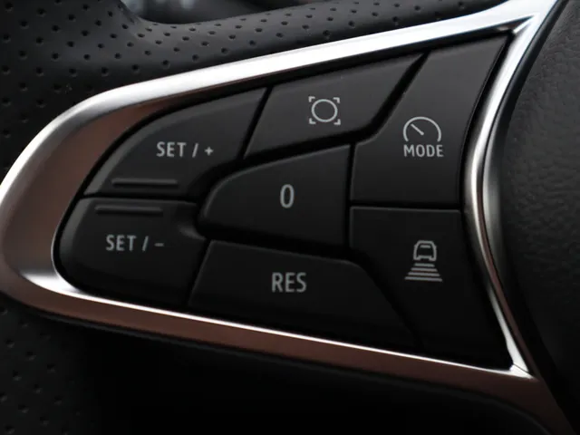 Mitsubishi Grandis 1.8 HEV Instyle Panodak | Harman Kardon | Leder