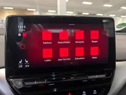 Volkswagen ID.4 Pro 77 kWh 174pk · Panoramadak · Inklap. Trekhaak · Warmtepomp · Matrix LED · Stuur- & Stoelverwarming · Apple/Android Car Play ·