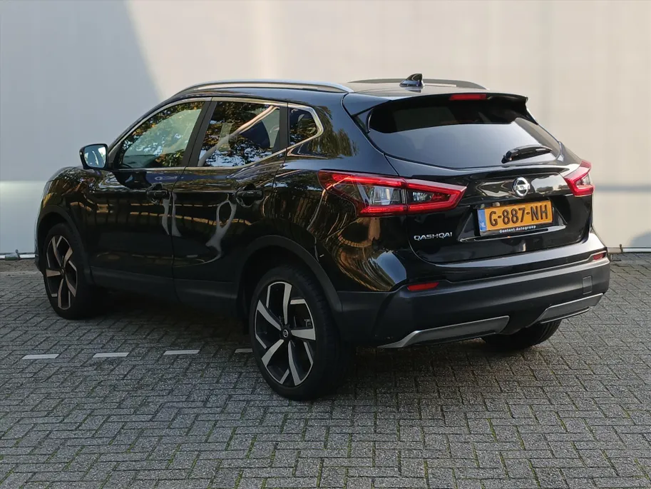 Nissan QASHQAI 1.3 DIG-T 140pk Tekna / NIEUW BINNEN! / Panoramisch glazen dak / 360 Camera / 19' / Climate en Cruisecontrol! /