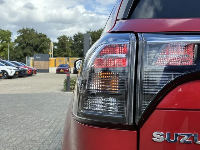 Suzuki S-Cross 1.4 B.jet Select SH