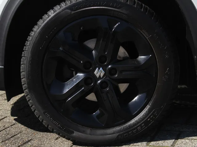 Suzuki Vitara 1.4 S Allgrip Automaat | Navi | Adap. Cruise | Clima | Camera