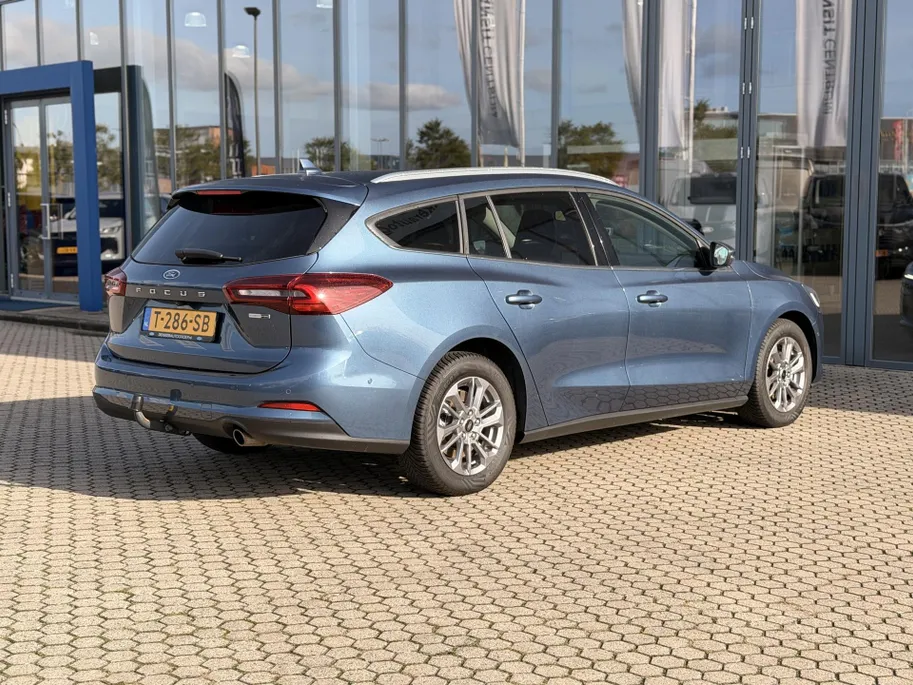Ford Focus Wagon 1.0 EcoBoost Hybrid Titanium TREKHAAK I  DRIVER ASSISTANCE PACK I WINTER PACK I APPLE CARPLAY / ANDROID AUTO I