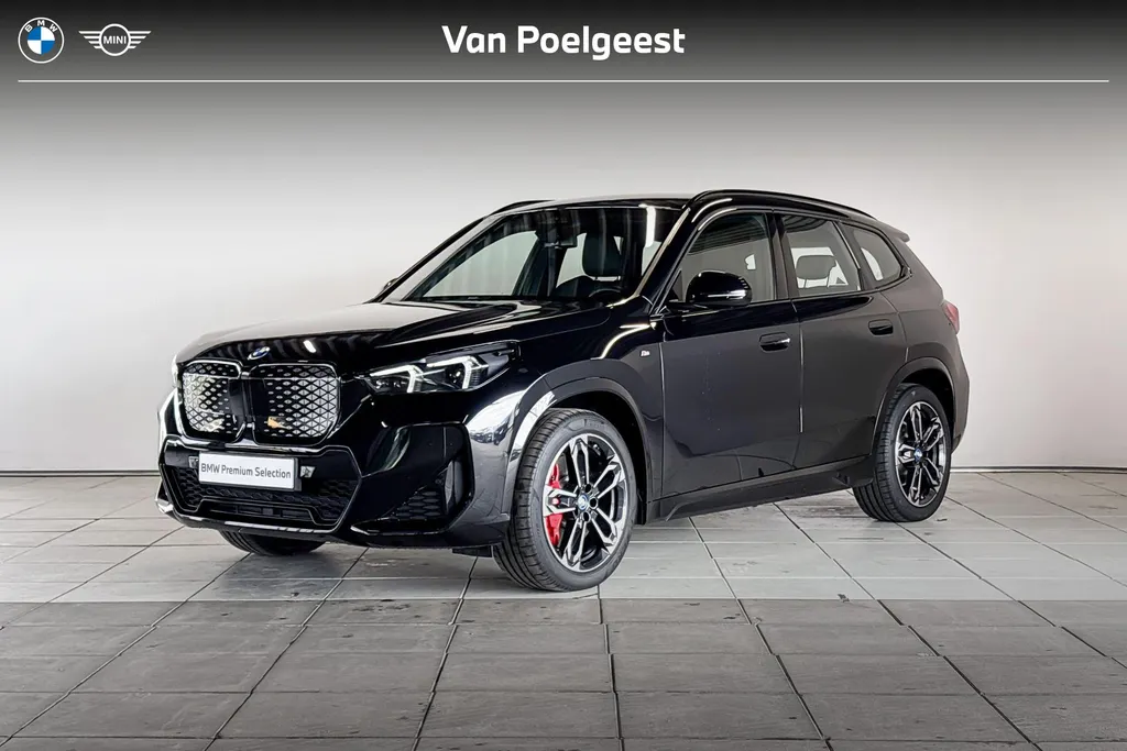 BMW iX1 eDrive20 67 kWh