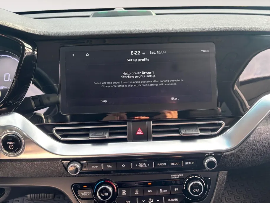 Kia e-Niro ExecutiveLine 64 kWh | Trekhaak | JBL | Memory stoelen | Stoel/stuurverwarming | Stoel ventilatie |