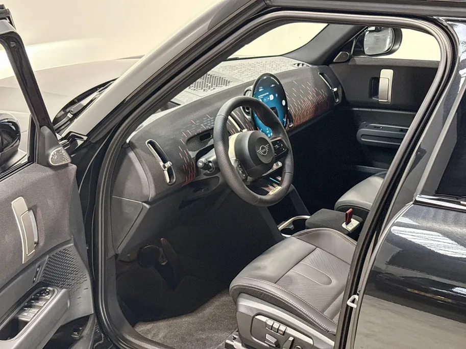 MINI Countryman Electric E John Cooper Works XL 66.5 kWh