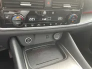 Nissan QASHQAI 1.3 MHEV Xtronic N-Connecta 158PK AUTOMAAT |+ Cold Pack + Easy Pack | 1800KG Trekgewicht | Elektrische achterklep | Navigatie | Apple Carplay & Android Auto | Pro Pilot (Adaptive Cruise Control) | Climate Control | Stoel- stuur en voorruitverarming |