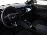 Alfa Romeo Junior Elettrica 54 kWh | Carplay | Clima | Cruise | LED | 18'