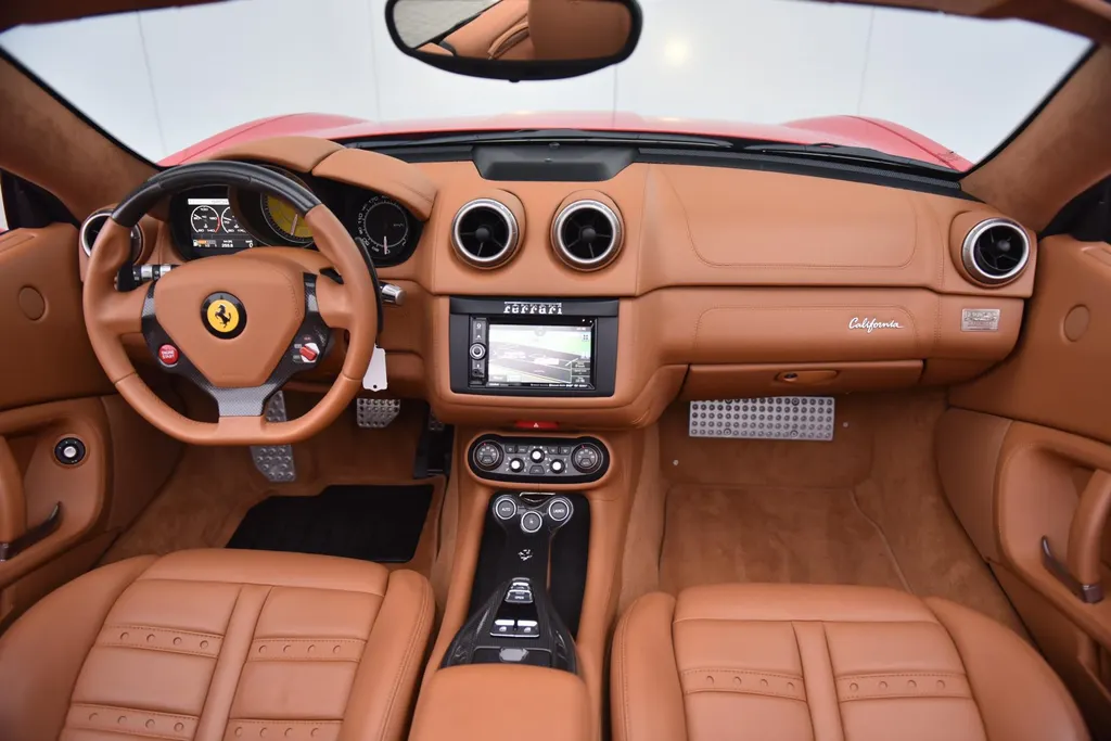 Ferrari California 4.3 V8 HELE