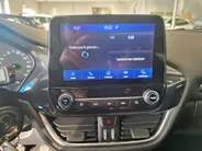Ford Puma 1.0 EcoBoost Hybrid 125 pk Titanium Navigatie Apple Carplay/Android Auto - Achteruitrijcamera - Panoramadak - 17inch LM velgen