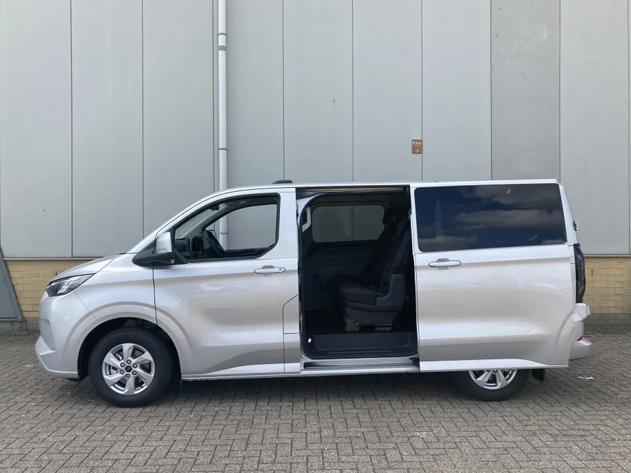 Ford Transit Custom 340 2.5 PHEV L1H1 Limited Kombi 8-pers VOORRAAD Prijs EX BTW Inclusief BPM