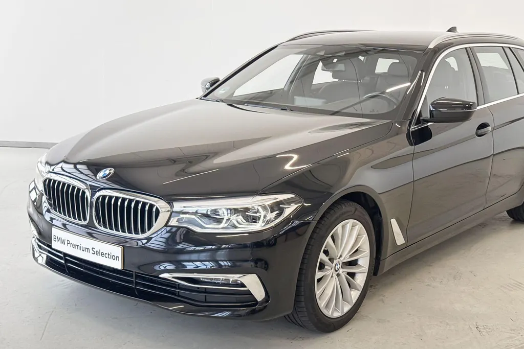 BMW 5 Serie Touring 520i High Executive Edition