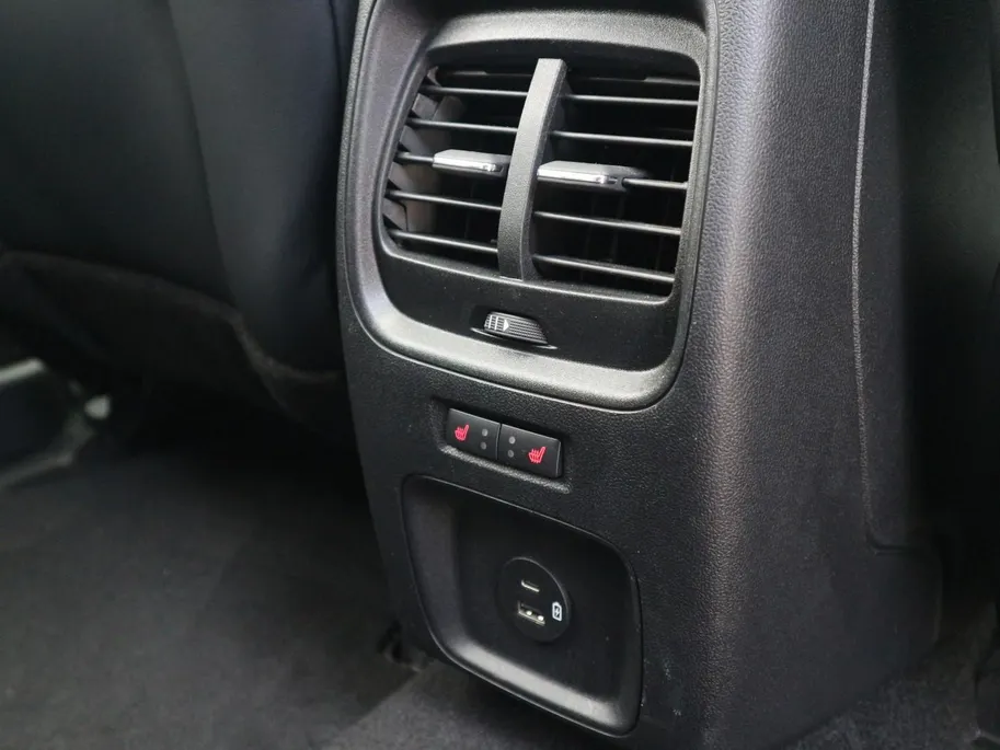 Ford Kuga 2.5 PHEV Vignale | TREKHAAK | PANO | HUD | ADAP CRUISE | WINTER |