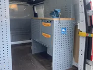 Ford Transit Custom 300 2.0 TDCI 130 pk L1H2 Trend Store Van Laadruimte inrichting - Imperiaal met dakladder - Opstaptrede achterbumper -Comfort laadschot