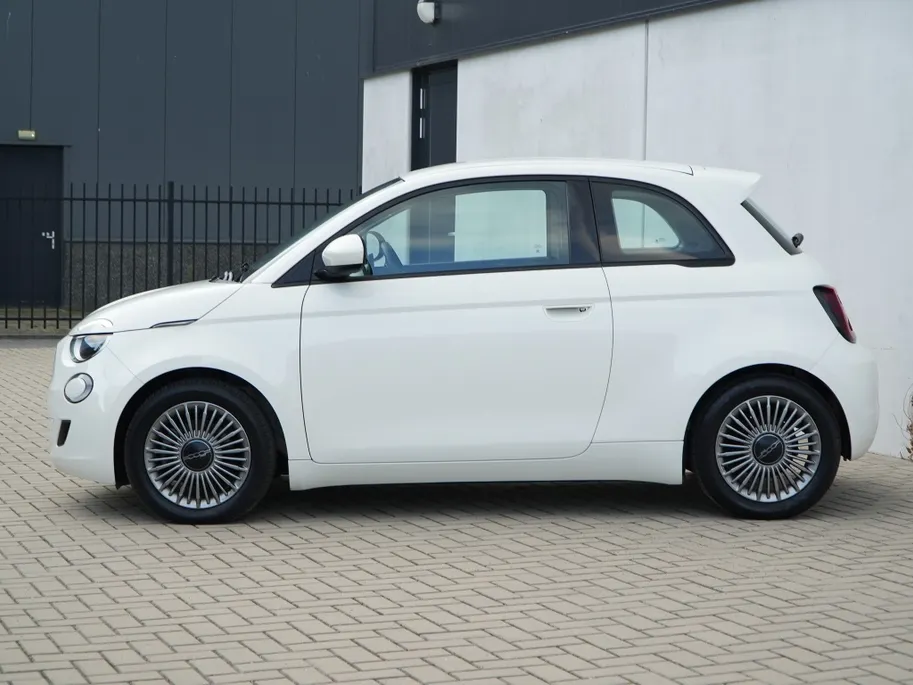 Fiat 500e Icon 42KWH | Carplay | Cruise | Clima | BTW | 16'