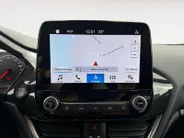 Ford Fiesta 1.5 EcoBoost ST-3 | Volledig dealer onderhouden | NL auto | Winter pack | BLIS | Parkeersensor achter | Achteruitrijcamera | B&O audio | Apple carplay & Android auto | 18' lichtmetalen velgen | Bovag garantie |