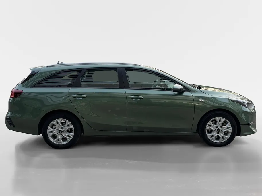 Kia Ceed Sportswagon 1.0 T-GDi ComfortLine Navigatie | Achteruitrijcamera | Climate control | Resterende fabrieksgarantie |