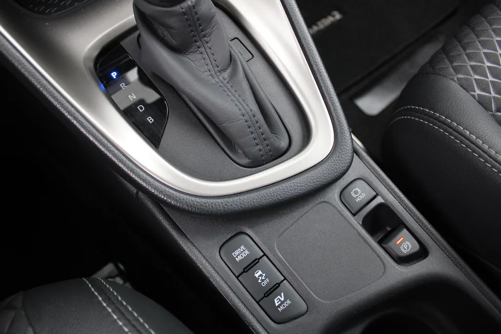 Mazda 2 Hybrid 1.5 Agile | Comfort pakket | Airco | 15' LM | Apple carplay / Android auto |