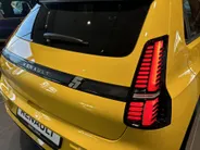 Renault 5 (Z&Z Renault Private Lease actie vanaf €531,-) comfort range iconic cinq 52 kWh | Wij maken graag een Private Lease offerte op maat voor u |