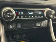 Toyota RAV4 2.5 Hybrid AWD Dynamic | Trekhaak | 18'' L.M. Velgen | Elektrische Achterklep