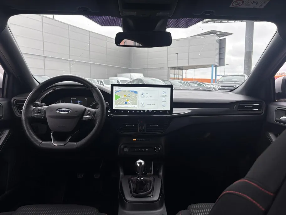 Ford Focus 1.0 EcoBoost Hybrid ST Line Hatchback | Winter Pack | Groot Scherm | Android Auto Apple Carplay