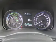Hyundai Kona 1.6 GDI HEV Comfort | Trekhaak | Camera | 16' LM | Cruise adapt. | Navi | Apple Carplay/Android Auto | Clima | All seasons |