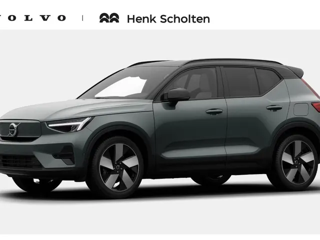 Volvo EX40