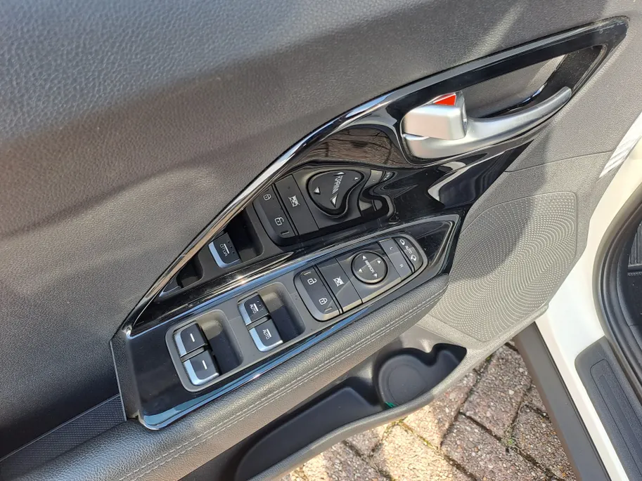 Kia Niro 1.6 GDi Hybrid DynamicLine | Navi | Camera | Automaat | Apple Carplay/Android Auto | Cruise control adaptief