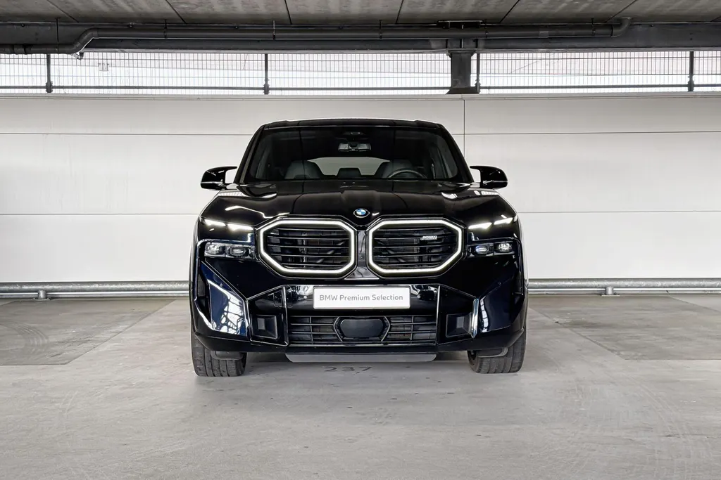 BMW XM PHEV 50e 30 kWh