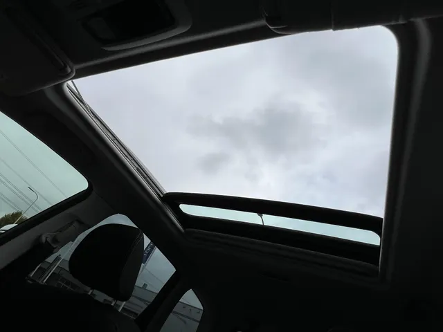 Subaru Forester 2.0 Luxury Plus Eyesight Automaat | Trekhaak | 17' LM Velgen | Climate Control | Elek. Schuif/Kantel Dak