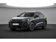 Audi Q5 2.0 TFSI e-hybrid quattro S edition Competition 367 PK · Glazen panoramadak · Tech pro · B&O premium 3D