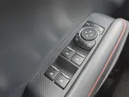 Ford Mustang Mach-E AWD 75 kWh | Dealer onderhouden! | Achteruitrijcamera | Dodehoek detectie | Premium Sound | Lederen bekleding | Memory Seats | Verlengde Fabrieksgarantie! |