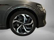 Audi e-tron 55 Quattro 408pk S Edition 95 kWh · SOH 95,8% · Panoramadak · Luchtvering · 360 Camera · Elek. Voorstoelen · Elek. Achterklep · Stoel-& Stuurverwarming · 21'' Inch ·