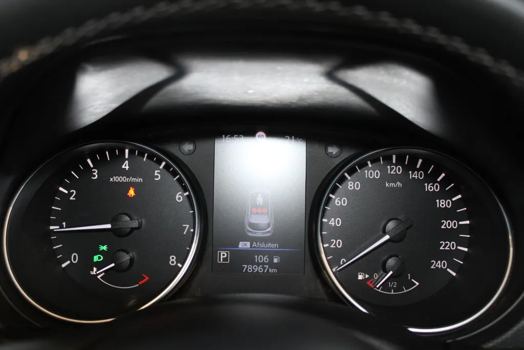 Nissan QASHQAI 1.3 DIG-T Premium Edition | Nappa lederen bekleding | Trekhaak | 1500kg trekgewicht | Pro-pilot | 360grd camera | PDC voor en achter | Climate controle | All season banden | Stoel verwarming |