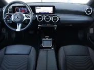 Mercedes-Benz CLA Shooting Brake 180 Business Solution Luxury l Keyless l Achteruitrij camera l Stoelverwarming