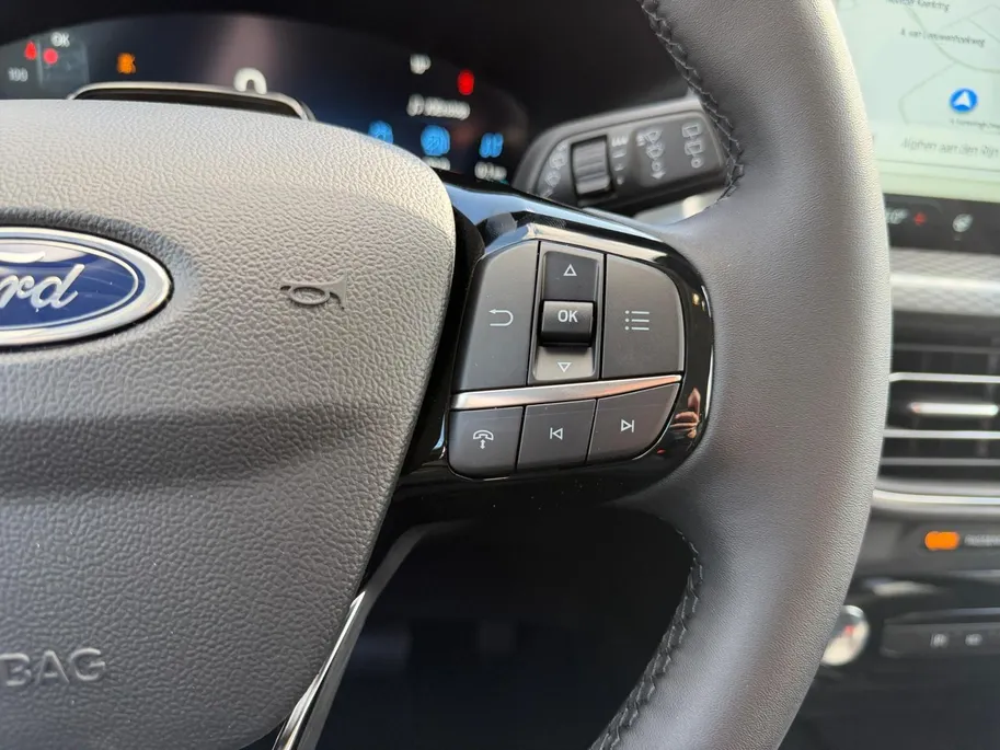 Ford Kuga 2.5 PHEV Titanium | Uit Voorraad Leverbaar | Automaat | €4.000,- Ready Set Ford Bonus | Trekhaak | 2100kg Trekgewicht | Adapt. Cruise Control | BLISS | 360 Graden Camera | Apple Carplay & Android Auto