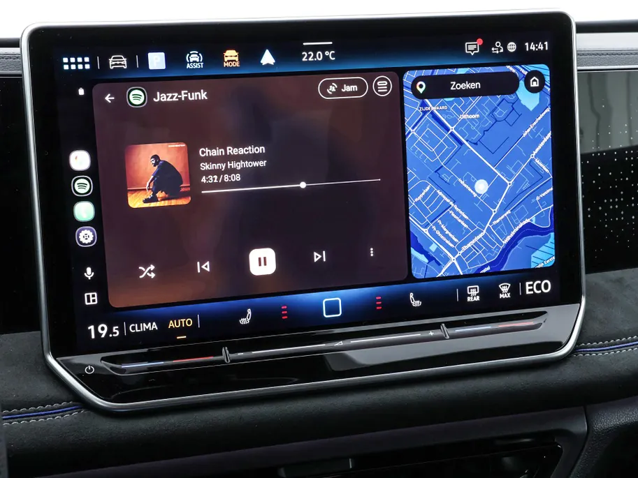 Volkswagen Tiguan R-Line 1.5 eHybrid 204 PK 6 versn. DSG · Voorstoelen verwarmbaar · Sfeerverlichting · All-season banden