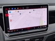 Volkswagen Tiguan 1.5 272pk DSG eHybrid R-Line Edition · Panoramadak · Wegklapbare Trekhaak · Head-Up · Apple/Android Car Play · IQ.Light · 20'' Inch · Garantie t/m 22-04-2030 of 100.000km