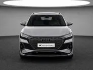 Audi Q4 e-tron 45 quattro S Edition 82 kWh/285pk · Trekhaak · Apple/Android Car Play · Sonos · Camera · 21'' · Adaptive Cruise Control · Stoelverwarming ·