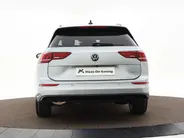 Volkswagen Golf variant Life Edition 1.5 eTSI 116 pk 7 versn. DSG · Achteruitrijcamera · draadloze telefoonlader · Prijs is inclusief inruilpremie · MEGA SALE