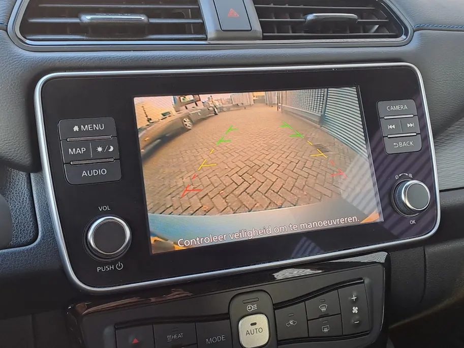 Nissan Leaf Acenta 40 kWh SOH 85.2% | Navi | Camera | Automaat | ECC | Cruise