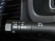 Nissan Leaf e+ N-Connecta 62 kWh | Stuur- en stoelverwarming | 385 WLTP | LM wielen | Adaptive cruise controle | 4seizoenenbanden | one pedal driving | Climate controle |