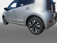 Volkswagen up! 1.0 | Camera | Parkeersensoren | Climate Control | Cruise Control | DAB | Stuurbediening | Bluetooth | Goed Onderhouden
