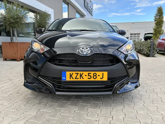 Toyota Yaris 1.5 Hybrid 115 Comfort | incl. 3500 euro demo korting