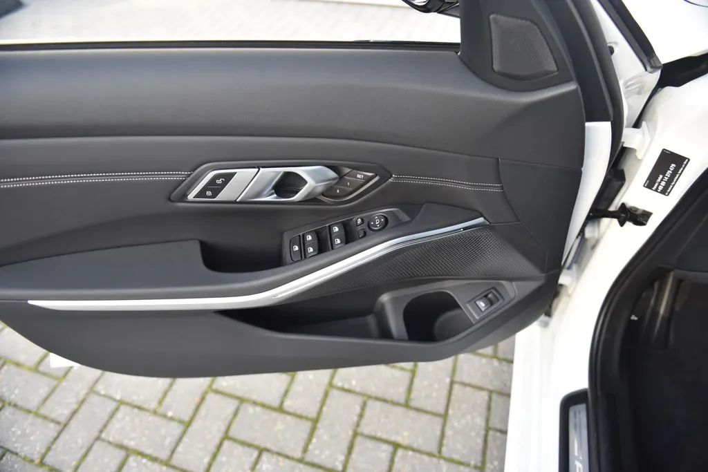 Alpina B3 