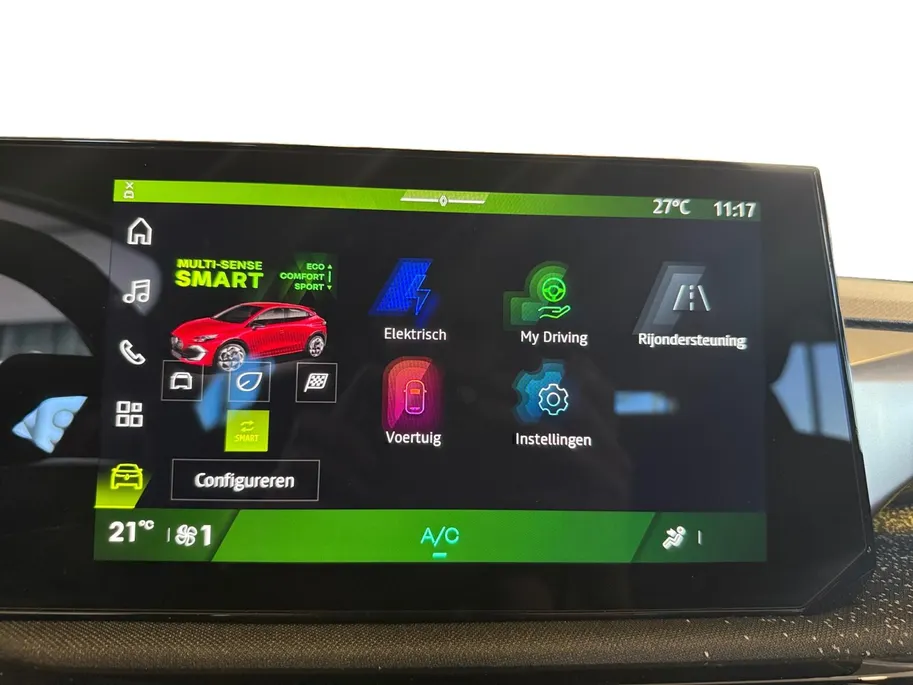 Renault Clio 1.8 Hybrid 160 techno *Automaat*Navi+Camera*Adaptive Cruise*Climate*Draadloos Carplay*Sportieve auto!