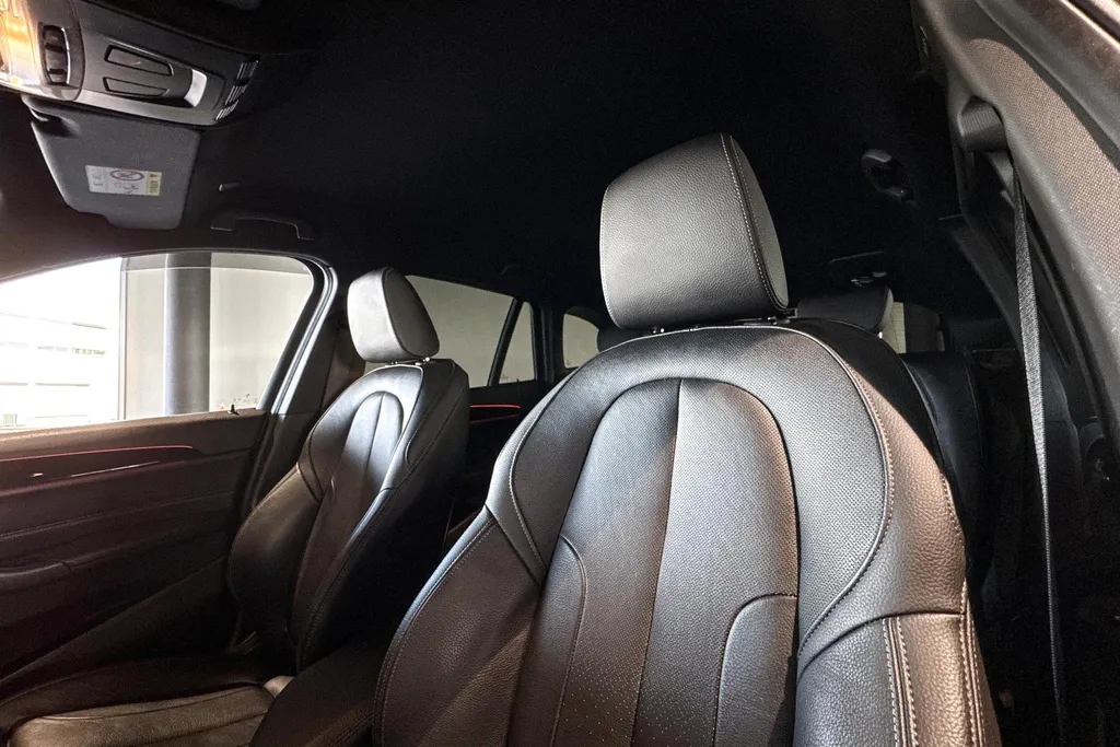 BMW X1 sDrive20i Business Edition Plus
